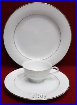 NORITAKE china DAWN 5930 pattern 30-piece SET SERVICE for 10 cup dinner salad