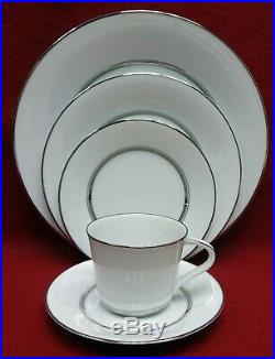 NORITAKE china GALAXY 6527 pattern 64-piece SET SERVICE for 12 + Serving Pieces