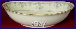 NORITAKE china GALLERY 7246 pattern 65-piece SET SERVICE for 12 with 5 Serving