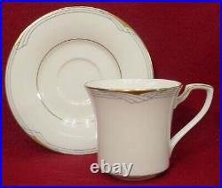 NORITAKE china GOLDEN COVE 7719 pattern 60-piece Set SERVICE for 12