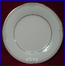 NORITAKE china GOLDEN COVE 7719 pattern 60-piece Set SERVICE for 12