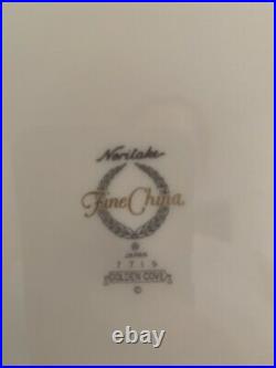 NORITAKE china GOLDEN COVE 7719 pattern dinner plates, set of 4 unused