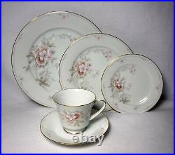 NORITAKE china SHREWSBURY 3490 pattern 69-piece SET Service + 6 Serving Pieces