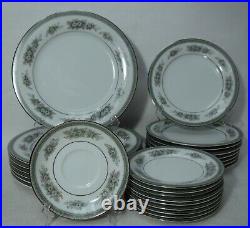 NORITKE china BRISTOL 5504 pattern 25-piece LOT 7 Dinner 8 Salad 9 Bread Plates