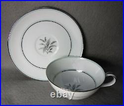 NORITKE china SHIRLEY 5774 pattern 64-piece SET SERVICE FOR 10+