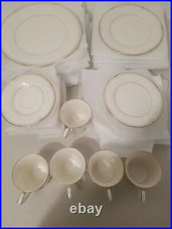 Nice Clean Noritake Golden Cove China 7719 (29) Pieces 5 Full Place Settings++++