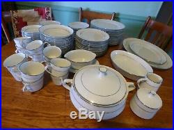 Noritake 12 pl complete dinnerware set Kendal pattern excel cond. 93pc