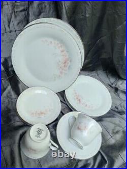 Noritake 3330 Carthage China 14 Pieces no defects preowned