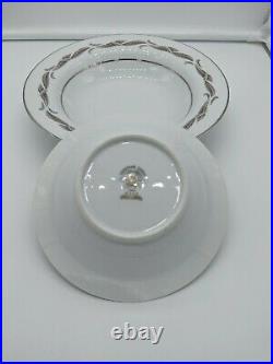 Noritake 5526 GAYLORD 57 Pc White Silver Gray Leaves China Set From Japan