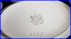 Noritake 64 Piece China Dinnerware Japanese Set Taryn Pattern 5912 Porcelain