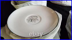 Noritake 64 Piece China Dinnerware Japanese Set Taryn Pattern 5912 Porcelain