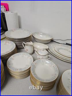 Noritake 7273 Marianne Platinum-Rimmed 12-Person China Set of 90 p. Excellent