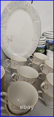 Noritake 7273 Marianne Platinum-Rimmed 12-Person China Set of 90 p. Excellent