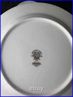 Noritake Armand China Holiday Dinnerware 24 PC Set DINNER & SALAD Plates