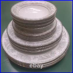 Noritake, BELMONT 5609 Dinnerware 4 Dinner, 4 Bread, 4 Salad, 4 Berry Bowls 16P