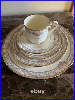 Noritake Bone China 9737 Barrymore Eight Place Settings /40 Pcs