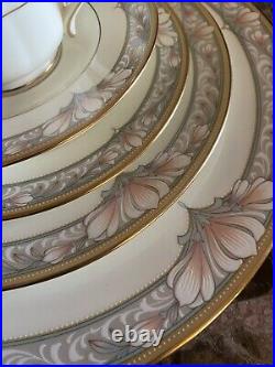 Noritake Bone China 9737 Barrymore Six Place Settings /30 Pcs