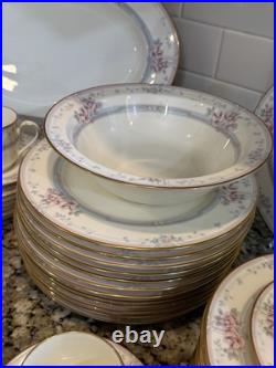Noritake Bone China MAGNIFICENCE Service for 8 Plus Accessories See Descr