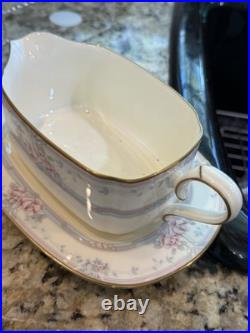 Noritake Bone China MAGNIFICENCE Service for 8 Plus Accessories See Descr