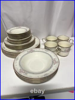 Noritake Bone China MAGNIFICENCE Service for Four 24 Piece Set