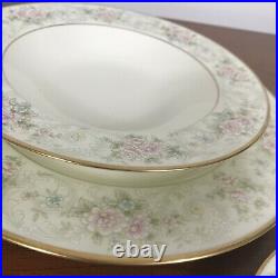 Noritake Bone China Willowbrook 7 PC Setting Japan Cream Floral Gold #9722 (NEW)