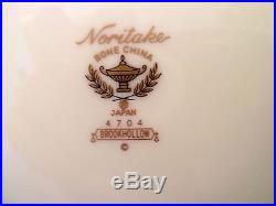 Noritake Brookhollow Bone China 7 Complete 5-piece Place Settings, 6 in Boxes