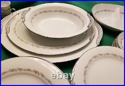 Noritake CRESTMONT Pattern 47 Piece China Set 6013 Dinnerware Service for 8