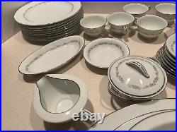 Noritake CRESTMONT Pattern is 34 Piece China Set 6013 Dinner Plates Accessory