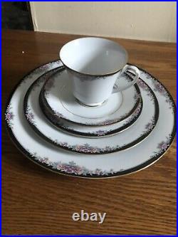 Noritake China 3980 Belle Empress Eight Place Settings / 40pcs