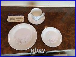Noritake China 4 4 Piece Place Settings Carthage Pattern #3330 20 PC Set