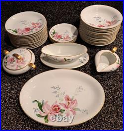 Noritake China #5211 Dolores 32 Pc Set Vintage 1950s Japan Floral Dish Service