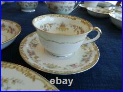 Noritake China Aberdale Dinnerware Set for 10 with7 Serving Pieces Storage