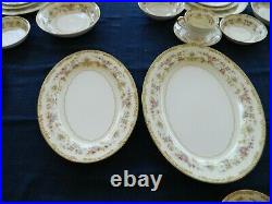 Noritake China Aberdale Dinnerware Set for 10 with7 Serving Pieces Storage