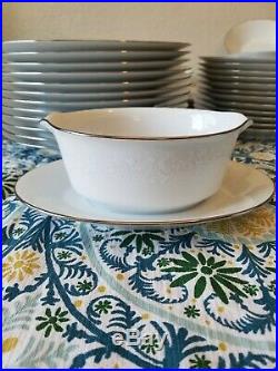 Noritake China Casablanca 12 place setting + serving dishes, Cups & Saucers 95pc