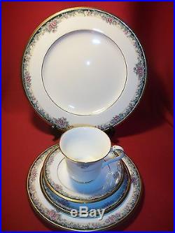 Noritake China Mi Amor 5 Piece Place Setting