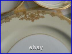 Noritake China Revenna Vintage Dinnerware Set for (6) with4 Serving Pieces tote