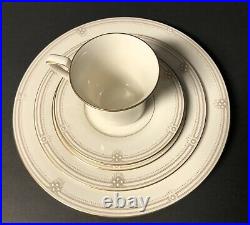 Noritake China SATIN GOWN Lot Of Four 5 Piece Place Settings Excellent