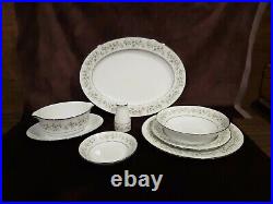 Noritake China Savannah Pattern 2031 Dinnerware 56 Piece Set