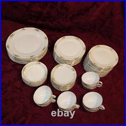 Noritake China Sedan China Set