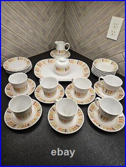 Noritake China Set 30 Pieces Great Condition Mardi Gras