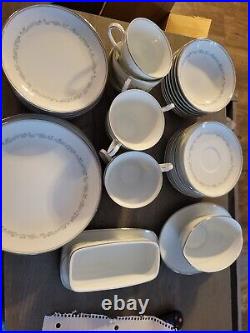 Noritake China Set Brooklane #6112 Made In Japan (39) Piece