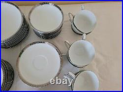 Noritake China Silvester 6340 89 Piece Set for 12, near complete platinum band