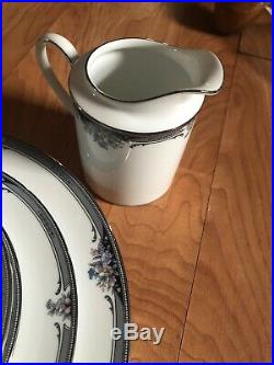 Noritake China Squirewood Eight Place Settings / 40pcs & Creamer Nice