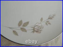 Noritake China Sweet Talk Dinnerware set for (8) with2 Serving Pieces #6513