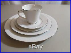 Noritake China Tahoe 2585 4 Place settings of 5-NEW 20 Pieces