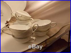 Noritake China Taryn 5912 Dinnerware 40 pieces 10 Place Settings Excellent