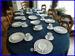 Noritake China Temptation #2752 Dinnerware Set for 12 with7 Serving Pieces Tote