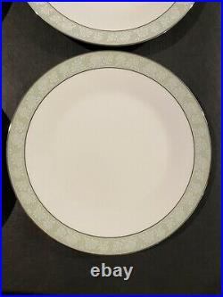 Noritake China Vienne Pattern #6885 12 Piece Plate Set