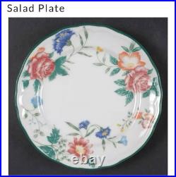Noritake Co, Inc. Epoch Collection Tudor Court E802. 20 Piece Dinner Set. NIB