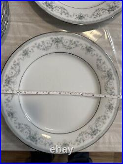 Noritake Colburn Blue Silver Border 6107 Fine China Set. 30 Pieces Perfect Cond